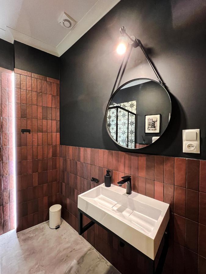 Kajmakowy Z Widokiem Na Stare Miasto. Netflix Apartment